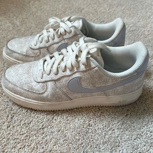Nike Air Force one women’s 8.5 shoe
